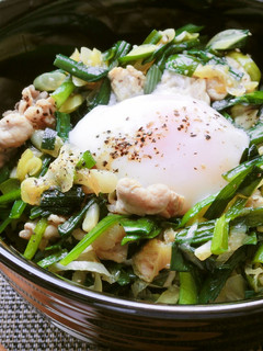 【主食・主菜・副菜】スタミナ丼風温玉のせ-レシピのメイン写真