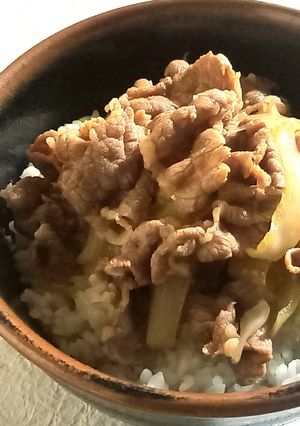 簡単すぎる！牛丼(牛めし)-レシピのメイン写真