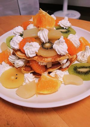 フルーツいっぱい☆三段ホットケーキ♪-レシピのメイン写真
