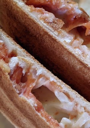 簡単 とろ~りチーズ ホットサンド-レシピのメイン写真