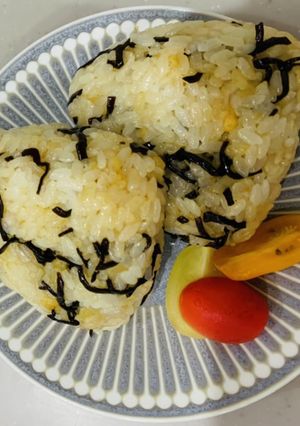 がっつり！天かす入り悪魔のおにぎり-レシピのメイン写真