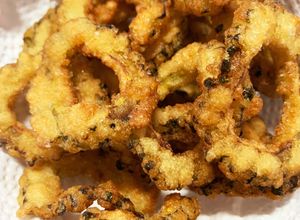 絶対につまみ食いしちゃう！ゴーヤチップス-レシピのメイン写真