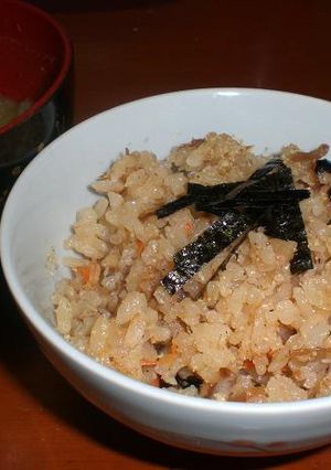 しっかり味！なめたけ&ツナの炊き込みご飯-レシピのメイン写真