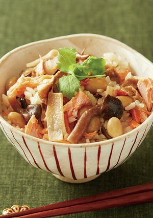 大豆入りサーモンのきのこ釜めし-レシピのメイン写真