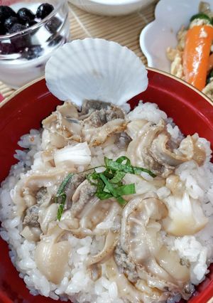 帆立飯✤冷凍ご飯に煮汁とほぐし帆立混ぜ乗-レシピのメイン写真