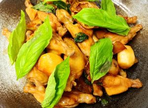 台湾家庭料理の三杯鶏（鶏とバジルの葉）-レシピのメイン写真