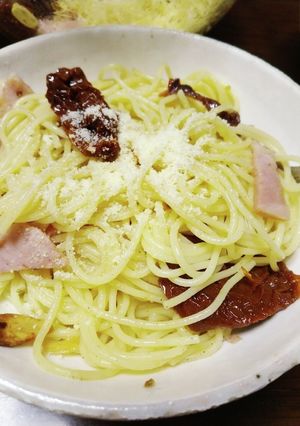 ドライトマトオリーブオイルスパ-レシピのメイン写真