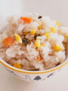 とうもろこしとにんにくの炊き込みご飯-レシピのメイン写真
