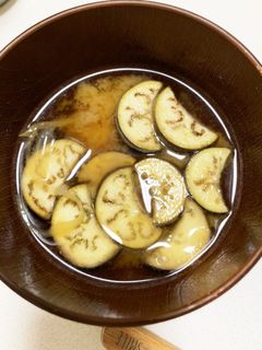 暑い夏でもサラリ☆なすとミョウガの味噌汁-レシピのメイン写真