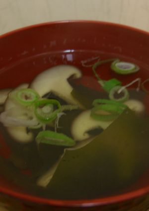 しいたけ香るお吸い物-レシピのメイン写真