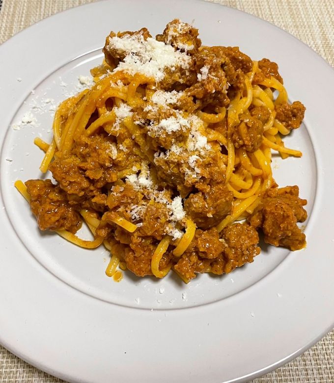 残り物のハンバーグでミートソースパスタ-レシピのメイン写真