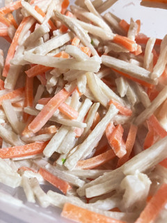 副菜★冷凍にんじんごぼうのマヨサラダ-レシピのメイン写真