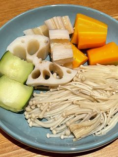 かんたんヘルシー蒸し野菜。栄養バランス皿-レシピのメイン写真