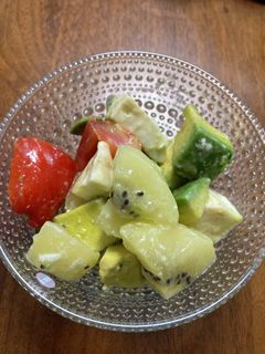 キウイの手間なし彩りサラダ-レシピのメイン写真