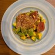 マグロ切り落としとアボカドのさっぱり和え
