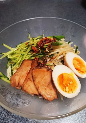 ラーメンの具で冷やし中華-レシピのメイン写真
