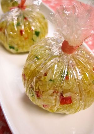 クルクルラップおにぎりコロコロカレー-レシピのメイン写真