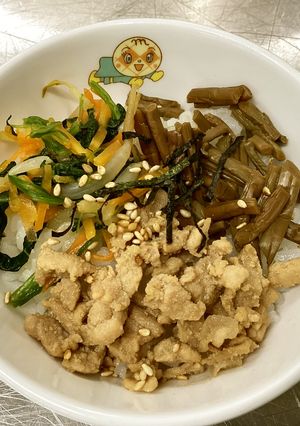 保育園仕様のビビンバ丼-レシピのメイン写真