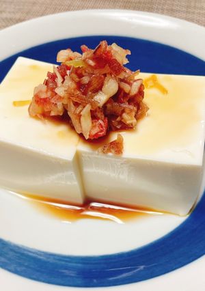 簡単冷奴～梅とミョウガの麺つゆ和え～-レシピのメイン写真