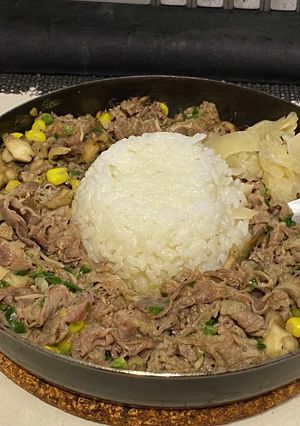 ペッパーライス風、牛バラ炒めごはん-レシピのメイン写真