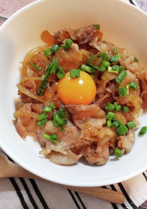 簡単パンチのある豚丼-レシピのメイン写真