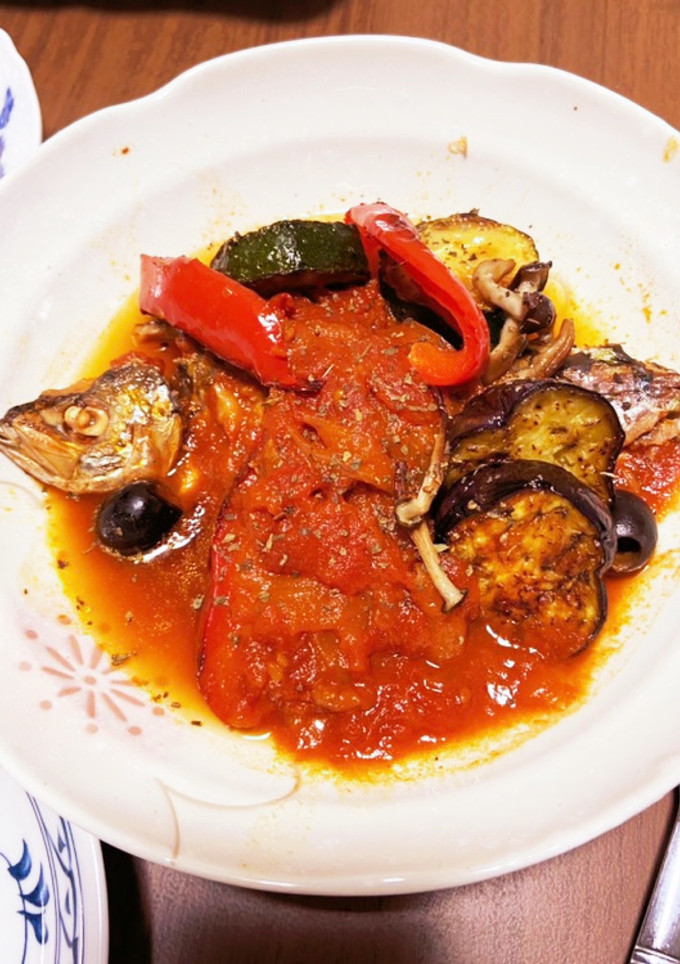 トマト缶で♪アジのトマト煮込み♪簡単美味-レシピのメイン写真