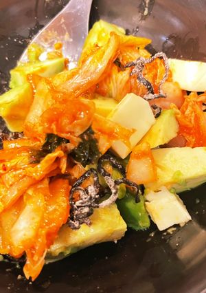塩昆布キムチとアボガドチーズのおつまみ-レシピのメイン写真