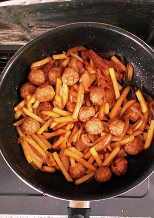 肉団子とポテトの甘辛炒め-レシピのメイン写真