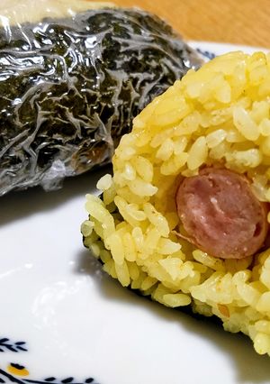 カレーウインナーおにぎり-レシピのメイン写真