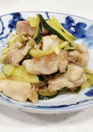 フライパンで簡単☆ズッキーニの夏野菜炒め-レシピのメイン写真