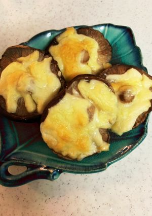 しいたけの塩チーズ焼き-レシピのメイン写真