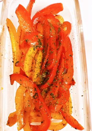 お弁当の隙間に、パプリカのコンソメ炒め-レシピのメイン写真