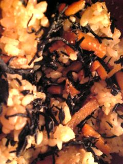 ひじきと人参の玄米混ぜご飯-レシピのメイン写真