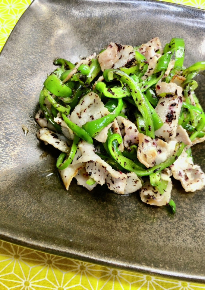 ピーマンと豚肉のゆかり炒め-レシピのメイン写真
