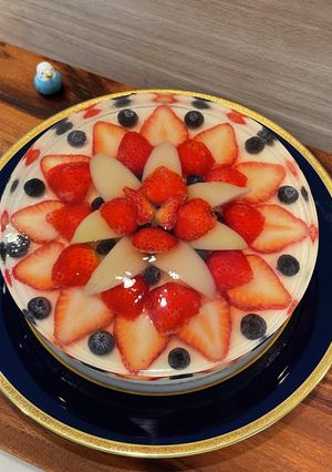 透明ゼリーで作るいちごのレアチーズケーキ-レシピのメイン写真