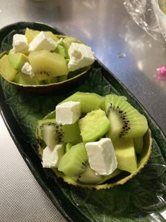 アボカドとキウイの前菜-レシピのメイン写真
