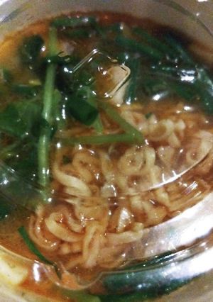 即席みそ汁にチキンラーメンミニ-レシピのメイン写真