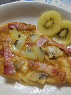 キウイのピザ風カレーなん-レシピのメイン写真