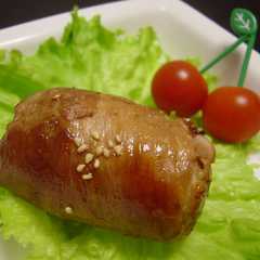 รูปของ 洋風♪肉巻きおにぎり
