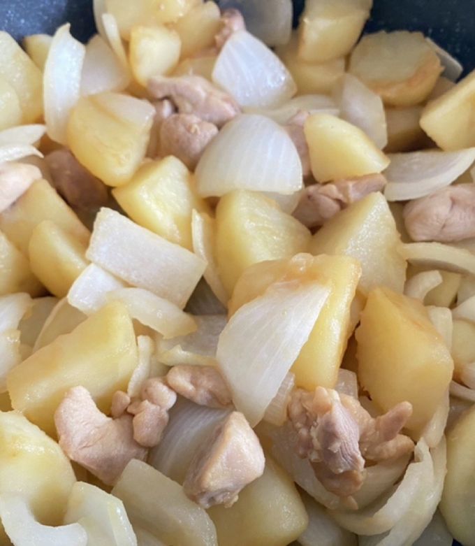 うなぎのタレで、肉じゃが-レシピのメイン写真