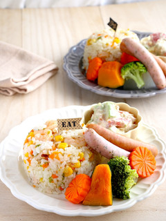 炊飯器deえびピラフ-レシピのメイン写真
