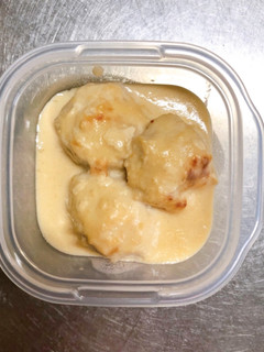 おE2.ミートボールのホワイトソース煮-レシピのメイン写真