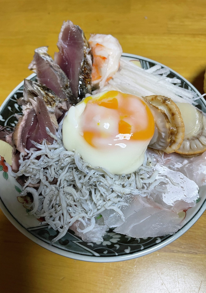 しらすたっぷりの海鮮丼-レシピのメイン写真