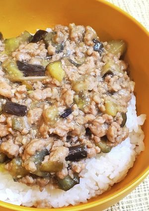 子どもも食べやすい！麻婆茄子丼-レシピのメイン写真