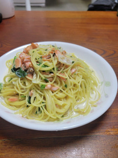 鮭とほうれん草のスープパスタ-レシピのメイン写真