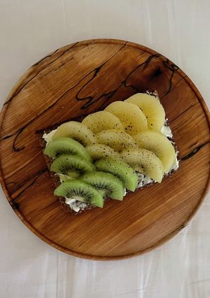 キウイのオープンサンドイッチ-レシピのメイン写真