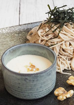 バイタミックスでくるみの蕎麦つゆ-レシピのメイン写真