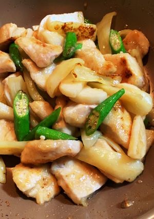 胸肉とオクラパプリカ長芋炒め-レシピのメイン写真