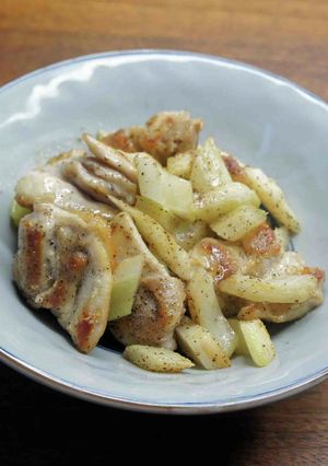 鶏切り身とセロリの簡単炒め-レシピのメイン写真