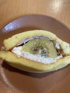 5分で完成!キウイで簡単ケーキ♪-レシピのメイン写真